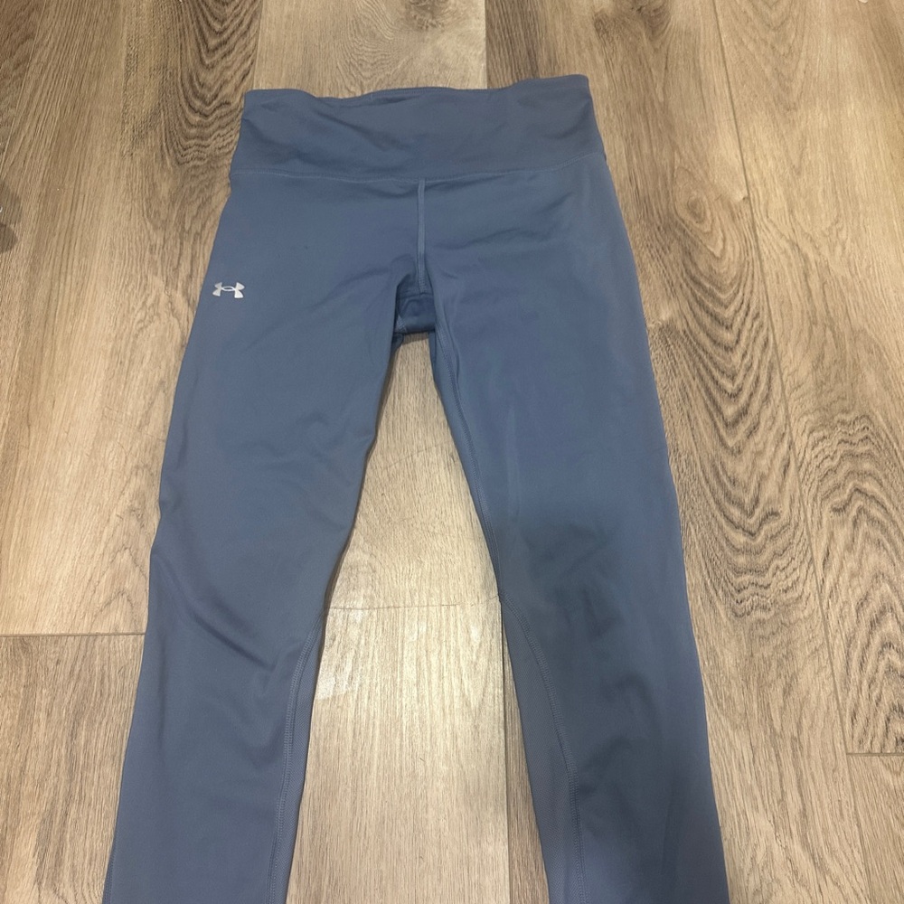 Under Armour full length leggings small
